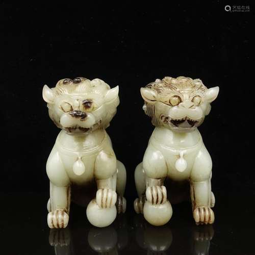 CHINESE PAIR OF WHITE JADE FOOLION