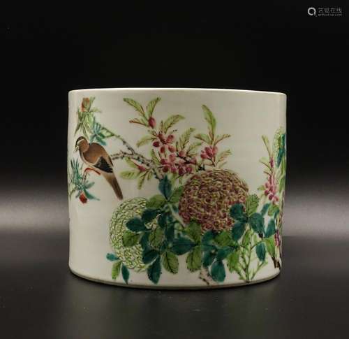 CHINESE QIANJIANG PAINTED PORCELAIN BRUSH POT