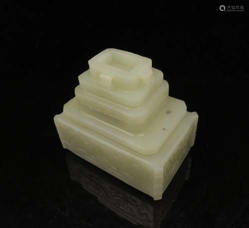 CHINESE WHITE JADE CARVED COVER BOX