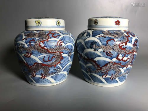 14-16TH CENTURY, A PAIR OF CLASHING COLOR JAR, MING DYNASTY