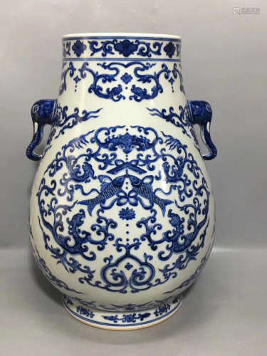 17-19 CENTURY, A BLUE&WHITE DOUBLE-EAR VESSEL, QING DYNASTY