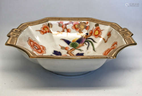 A JAPAN PEACOCK&PEONY PATTERN FAMILLE OCTAGONAL BOWL