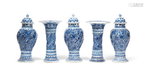 Kangxi A blue and white 'spirally-fluted' five-piece garniture