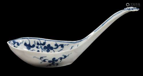 An early Worcester blue and white pierced spoon,