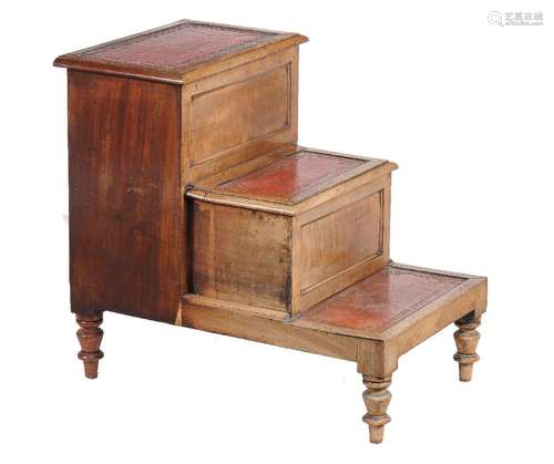 A flight of Regency mahogany library steps