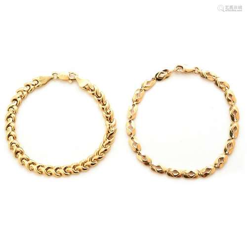 Collection of Two 18k Yellow Gold Bracelets.