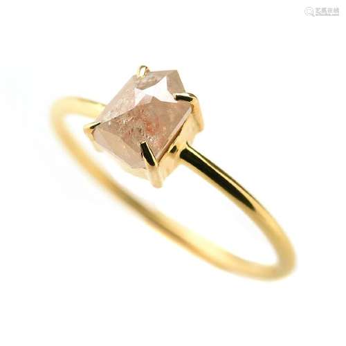 Diamond, 18k Yellow Gold Ring.