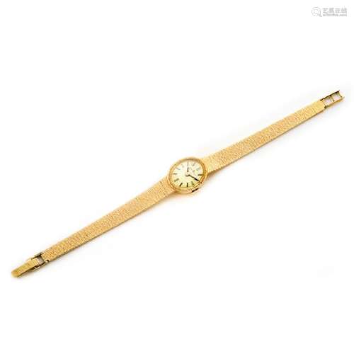 Ladies Bucherer 18k Yellow Gold Wristwatch.