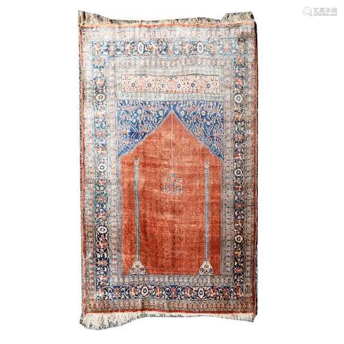 Heriz Silk prayer rug