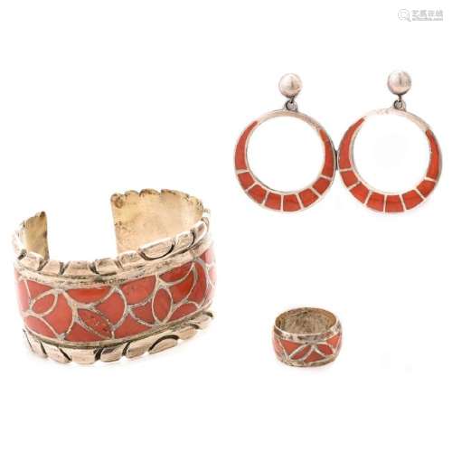 *Native American Zuni Coral Inlay, Sterling Silver