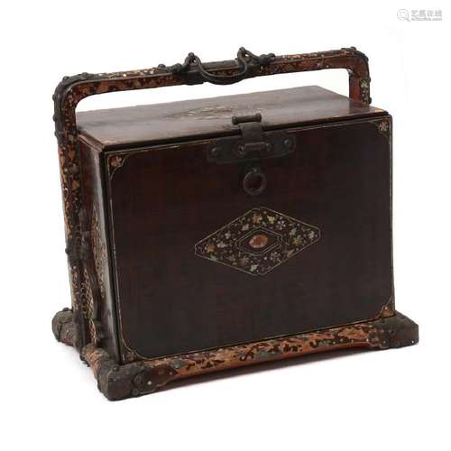 Mother-of-Pearl Black Lacquer Portable Chest