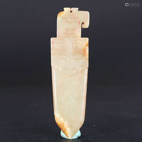 CHINESE ARCHAIC JADE PENDANT