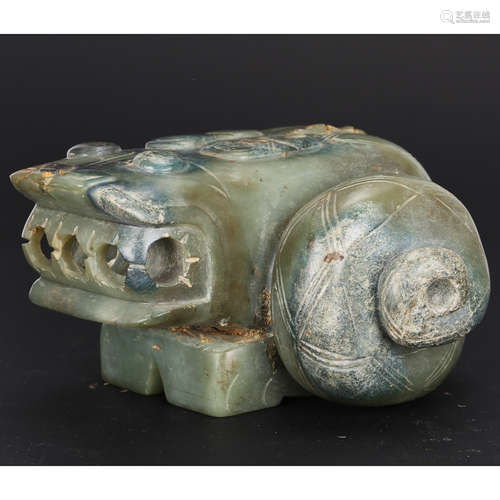 CHINESE ARCHAIC JADE BEAST