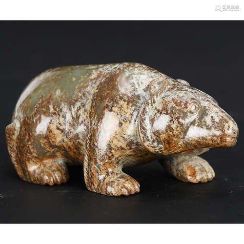 CHINESE ARCHAIC JADE BEAR