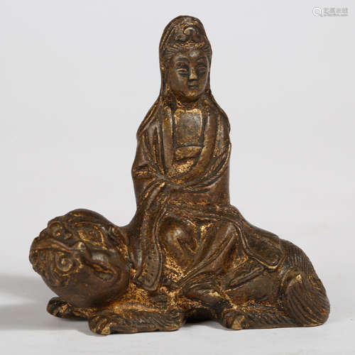 CHINESE GILT BRONZE FIGURE OF GUANYIN