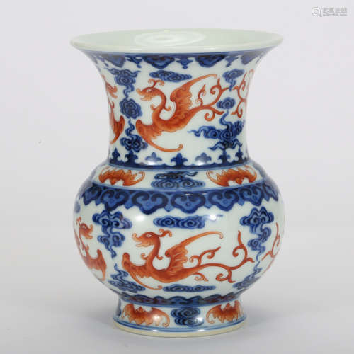 CHINESE BLUE WHITE IRON RED FLOWER VASE