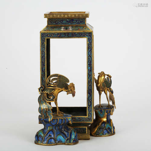 CHINESE CLOISONNE CANDLE STAND