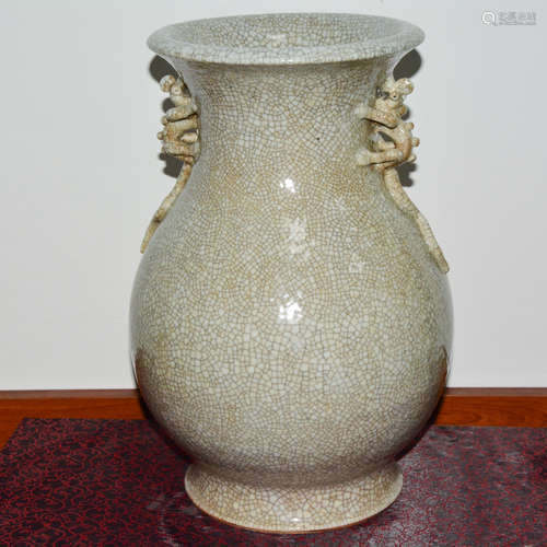 CHINESE GE TYPE TWIN EAR PORCELAIN VASE