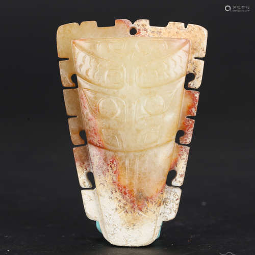 CHINESE ARCHAIC JADE PENDANT