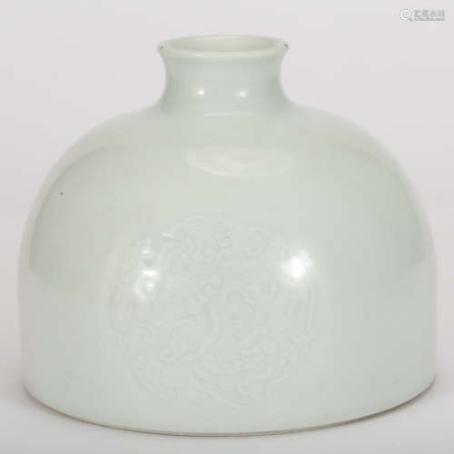 CHINESE BLANC DE CHINE BEE HIVE WATER COUPE
