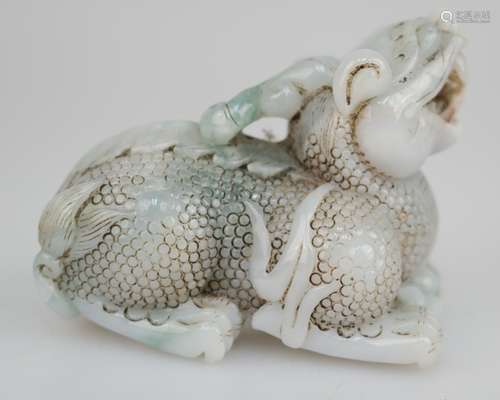 PIXIU BEAST SHAPED JADEITE PENDANT