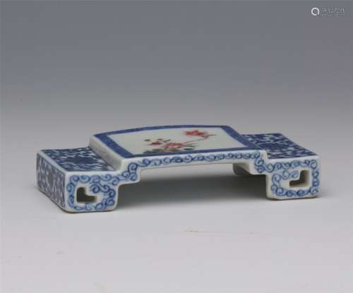 CHINESE PORCELAIN FAMILLE ROSE INK CAKE BASE