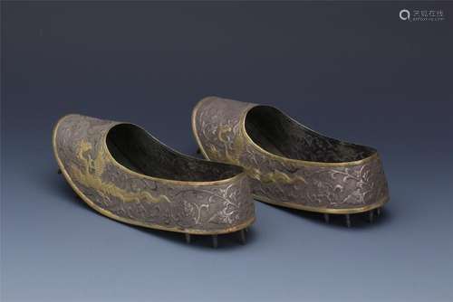 PAIR OF CHINESE GOLD INLAID SILVER SHOES