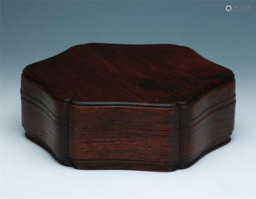 CHINESE HUANGHUALI LIDDED BOX