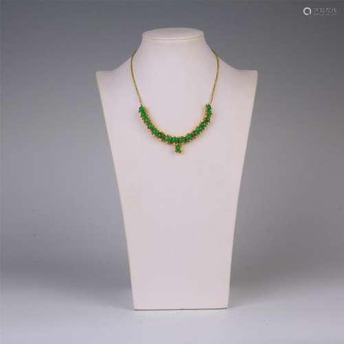 NATURAL JADEITE NECKLACE