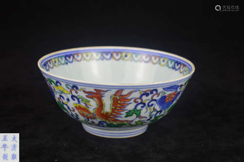 A DOUCAI PHOENIX PATTERN BOWL