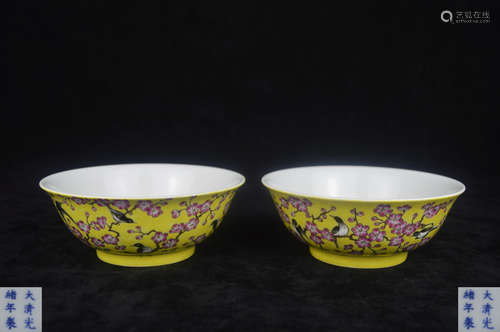 PAIR YELLOW GROUND FLORAL&BIRD PATTERN BOWLS