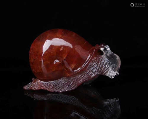 A OLD CRYSTAL SNAIL SHAPED PENDANT