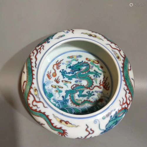 A DRAGON PATTERN BRUSH WASHER