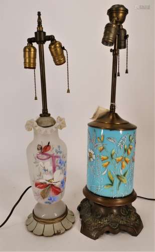 2 Floral Decorated Glass/Metal Table Lamps