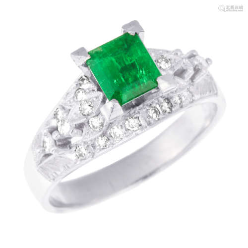 祖母绿 钻石 铂金戒指