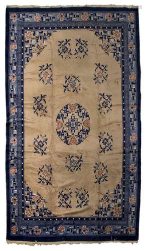 HAND-TIED CHINESE RUG 11'4