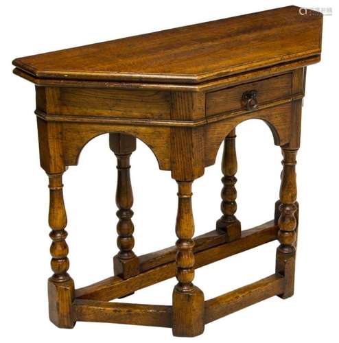 ENGLISH OAK HINGED TOP GATE-LEG TABLE