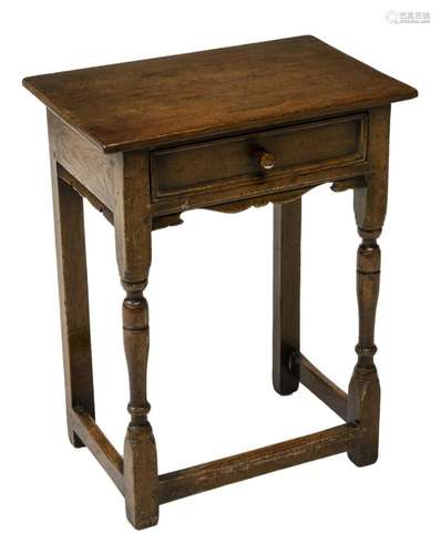 ENGLISH TITCHMARSH & GOODWIN OAK SIDE TABLE