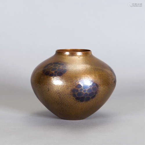 “玉川堂”铜制花瓶