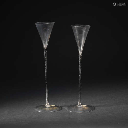 Another pair of Netherlands façon de Venise toasting glasses, 17th century