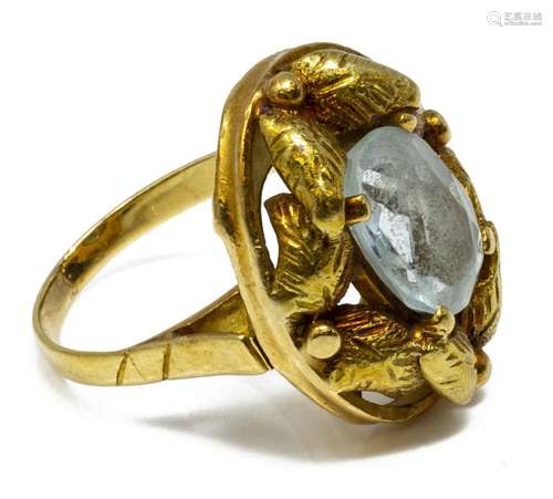 ESTATE 18KT FOLIATED GOLD & AQUAMARINE RING