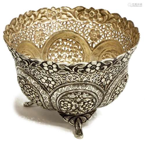 ORNATE THAI 800 RETICULATED REPOUSSE SILVER BOWL