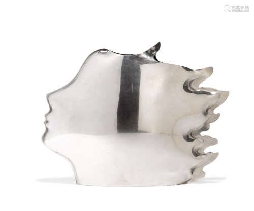 Phoemina Vasedesigned 1978, executed circa 1990sterling silver, stamped 'De Vecchi 925' height 7 1/2in (19cm); length 11 1/4in (29cm); depth 2in (5cm)  Gabrielle de Vecchi (1938-2011)