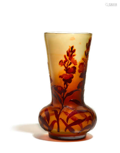 Large Vasecirca 1900fire polished cameo glass, signed 'E.Gallé' on a clover leafheight 16 1/2in (42cm)  Émile Gallé (1846-1904)