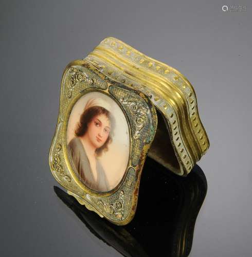 BRASS TRINKET BOX WITH PORCELAIN PLAQUE OF RUTH