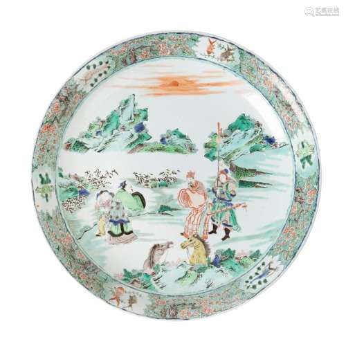 FAMILLE VERTE CHARGER KANGXI STYLE BUT 20TH CENTURY 44cm diam