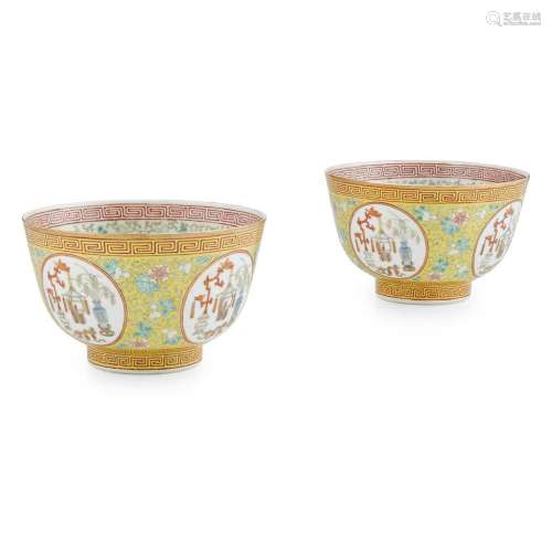 PAIR OF FAMILLE ROSE YELLOW-GROUND 'MEDALLION' BOWLS GUANGXU MARK AND OF THE PERIOD 13.5cm diam