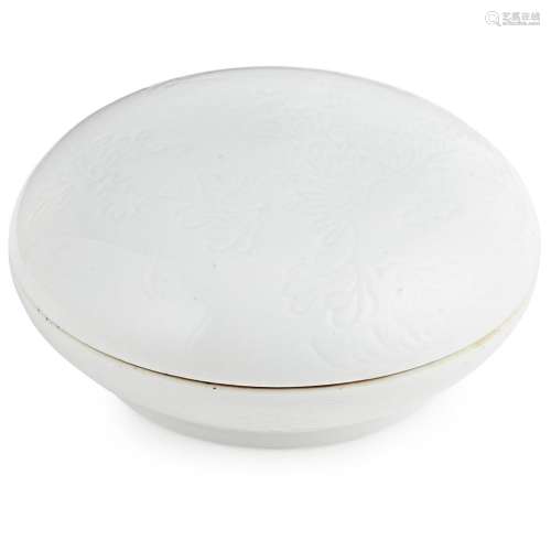ANHUA-DECORATED WHITE-GLAZED CIRCULAR BOX AND COVER XUANDE MARK BUT QIANLONG PERIOD 11.2cm diam