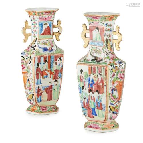 PAIR OF CANTON FAMILLE ROSE HEXAGONAL-SECTION VASES QING DYNASTY, 19TH CENTURY 24.5cm high