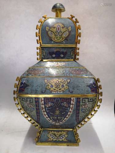 A CLOISONNE ENAMEL VASE,QIANLONG MARK